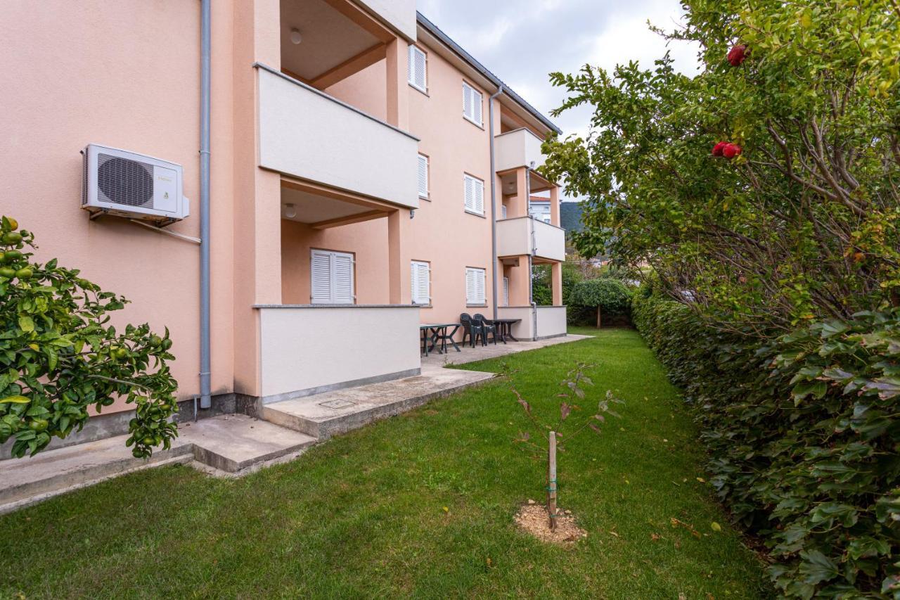 Apartments Crnekovic IV Baška Dış mekan fotoğraf