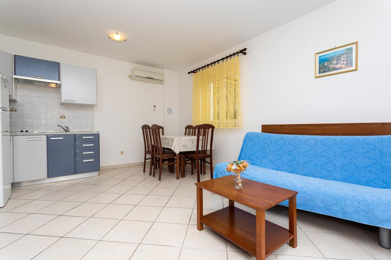 Apartments Crnekovic IV Baška Dış mekan fotoğraf
