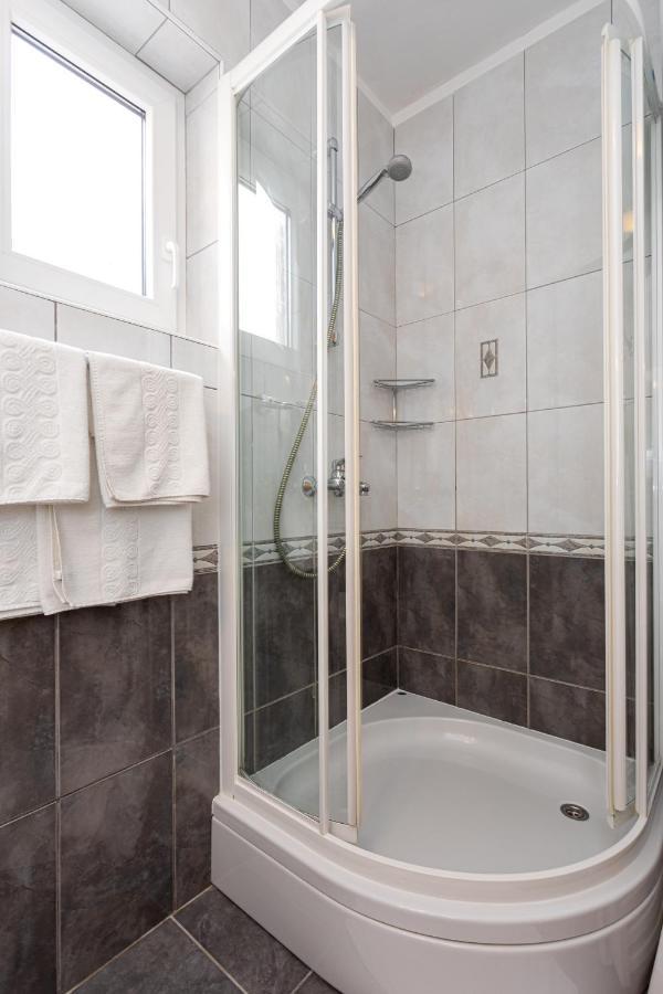 Apartments Crnekovic IV Baška Dış mekan fotoğraf