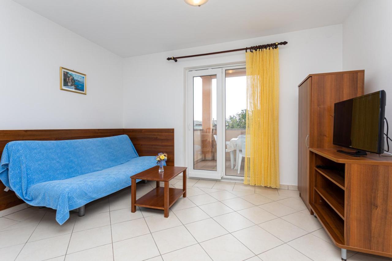 Apartments Crnekovic IV Baška Dış mekan fotoğraf