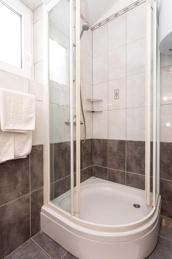 Apartments Crnekovic IV Baška Dış mekan fotoğraf