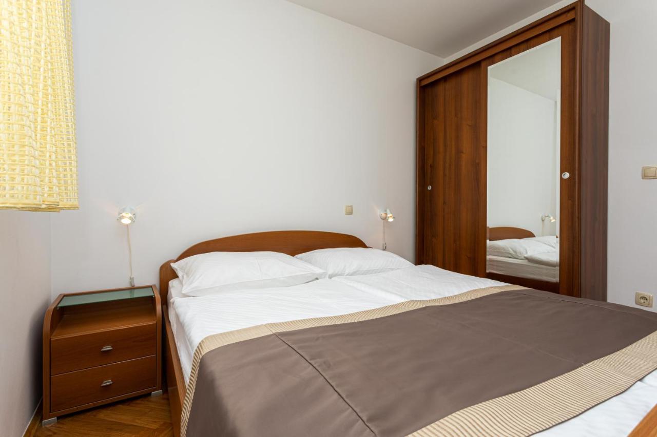 Apartments Crnekovic IV Baška Dış mekan fotoğraf