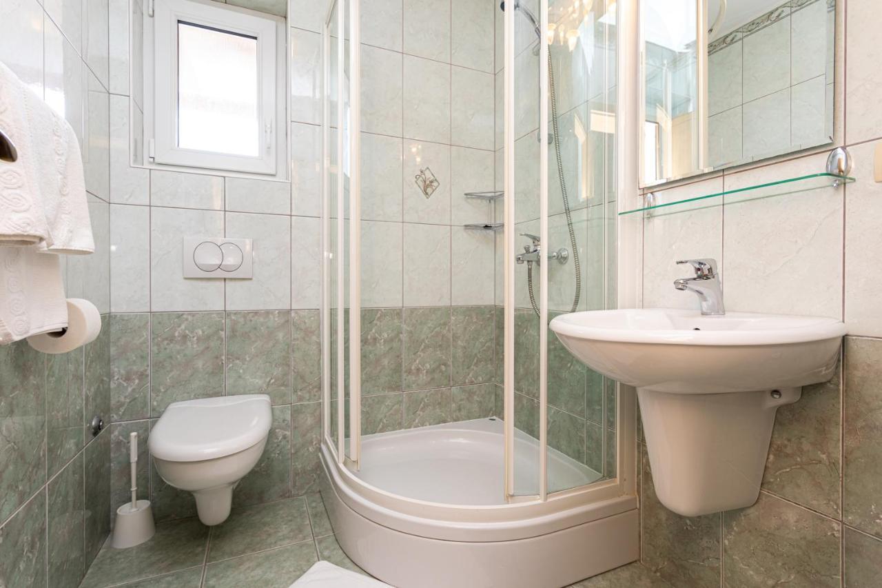 Apartments Crnekovic IV Baška Dış mekan fotoğraf