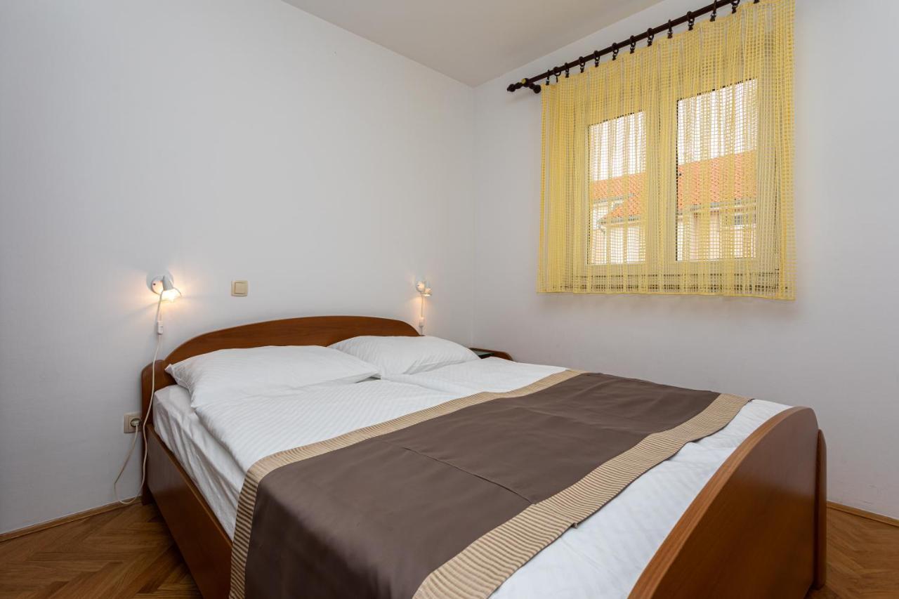 Apartments Crnekovic IV Baška Dış mekan fotoğraf