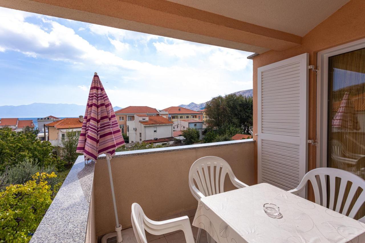 Apartments Crnekovic IV Baška Dış mekan fotoğraf