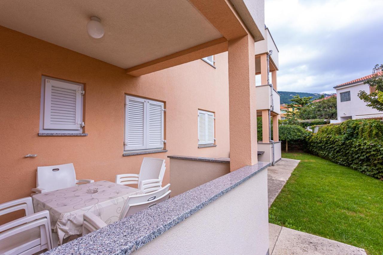 Apartments Crnekovic IV Baška Dış mekan fotoğraf