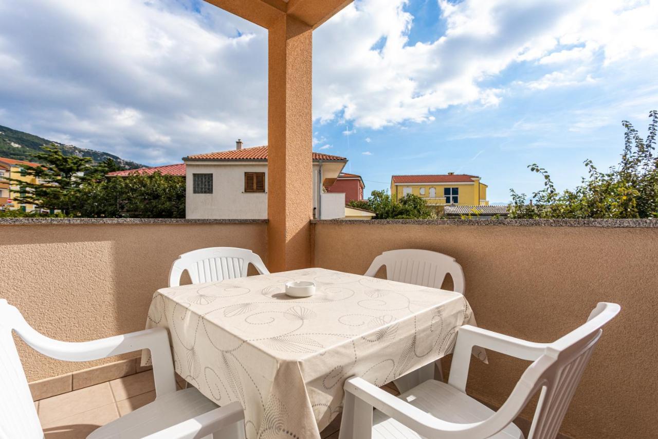 Apartments Crnekovic IV Baška Dış mekan fotoğraf